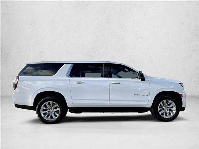Used 2023 Chevrolet Suburban Premier image 5