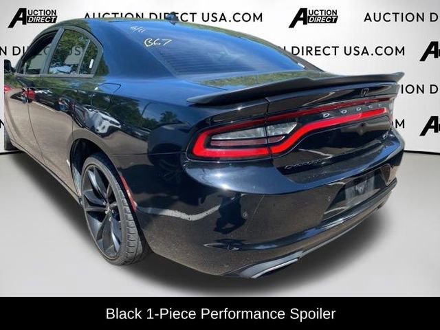 Used 2017 Dodge Charger R/T w/ Driver Confidence Group RWD image 12