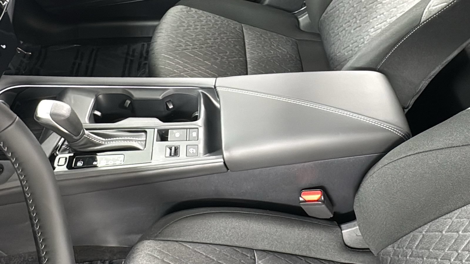 Used 2026 Nissan Sentra SV w/ SV Convenience Package FWD image 31
