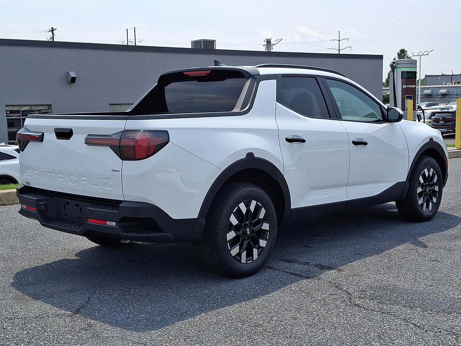New 2026 Hyundai Santa Cruz SEL AWD/4WD image 3