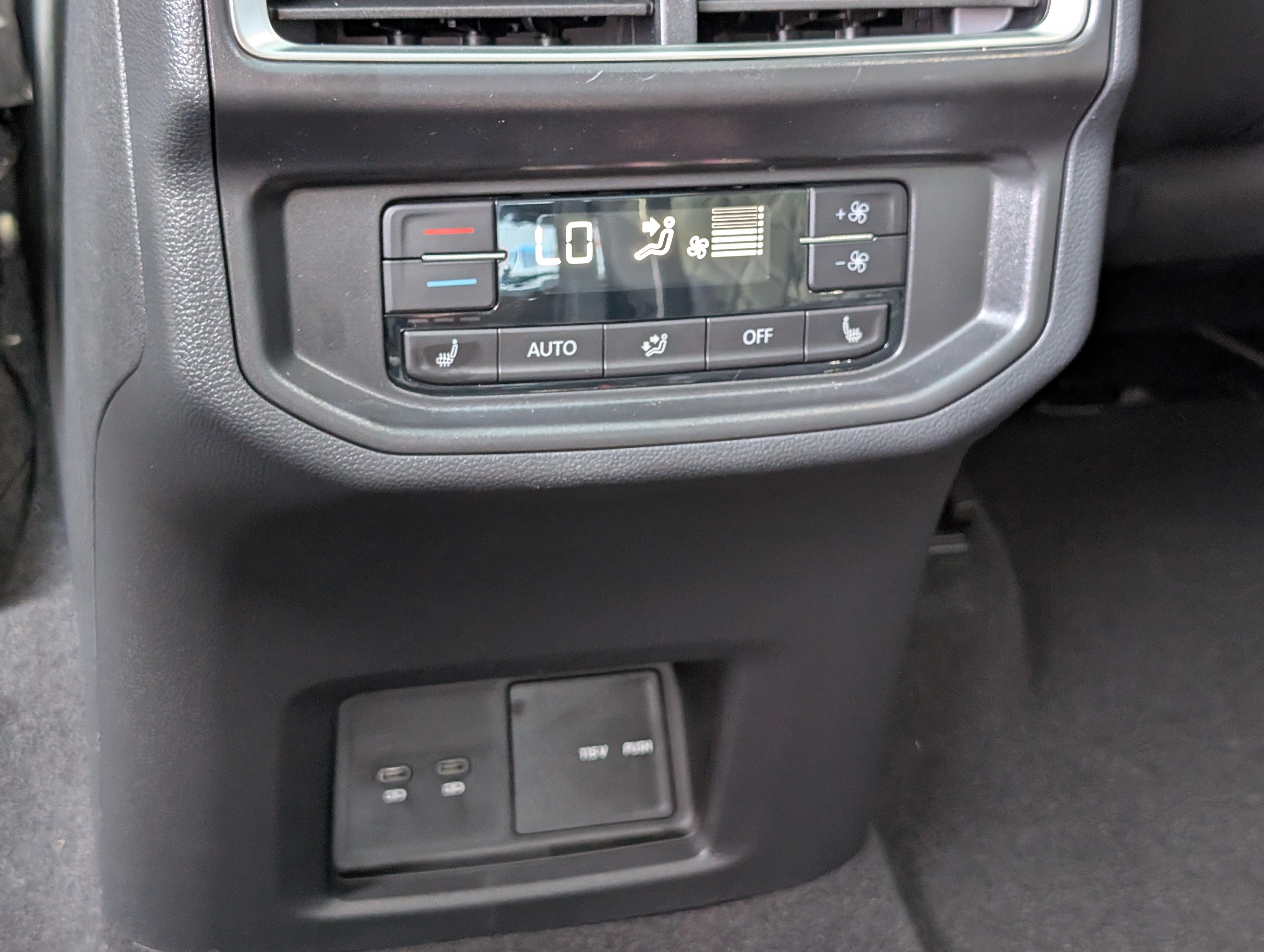 New 2026 Volkswagen Atlas SEL Premium R-Line AWD/4WD image 15