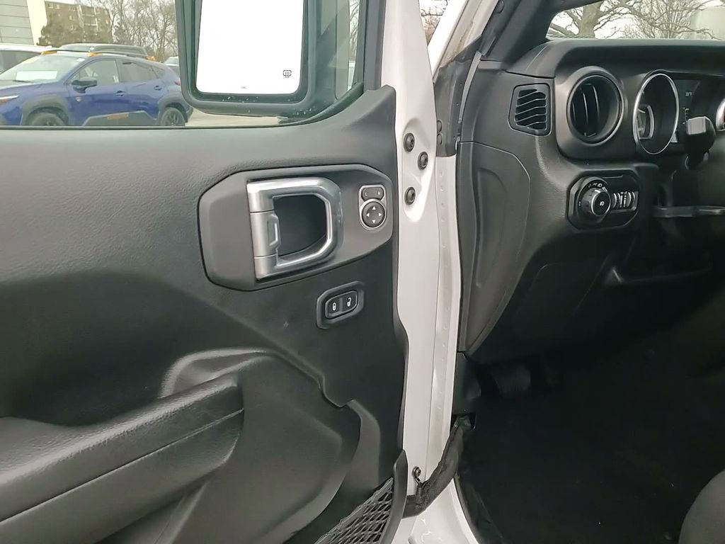 Used 2022 Jeep Wrangler Unlimited Sport image 21