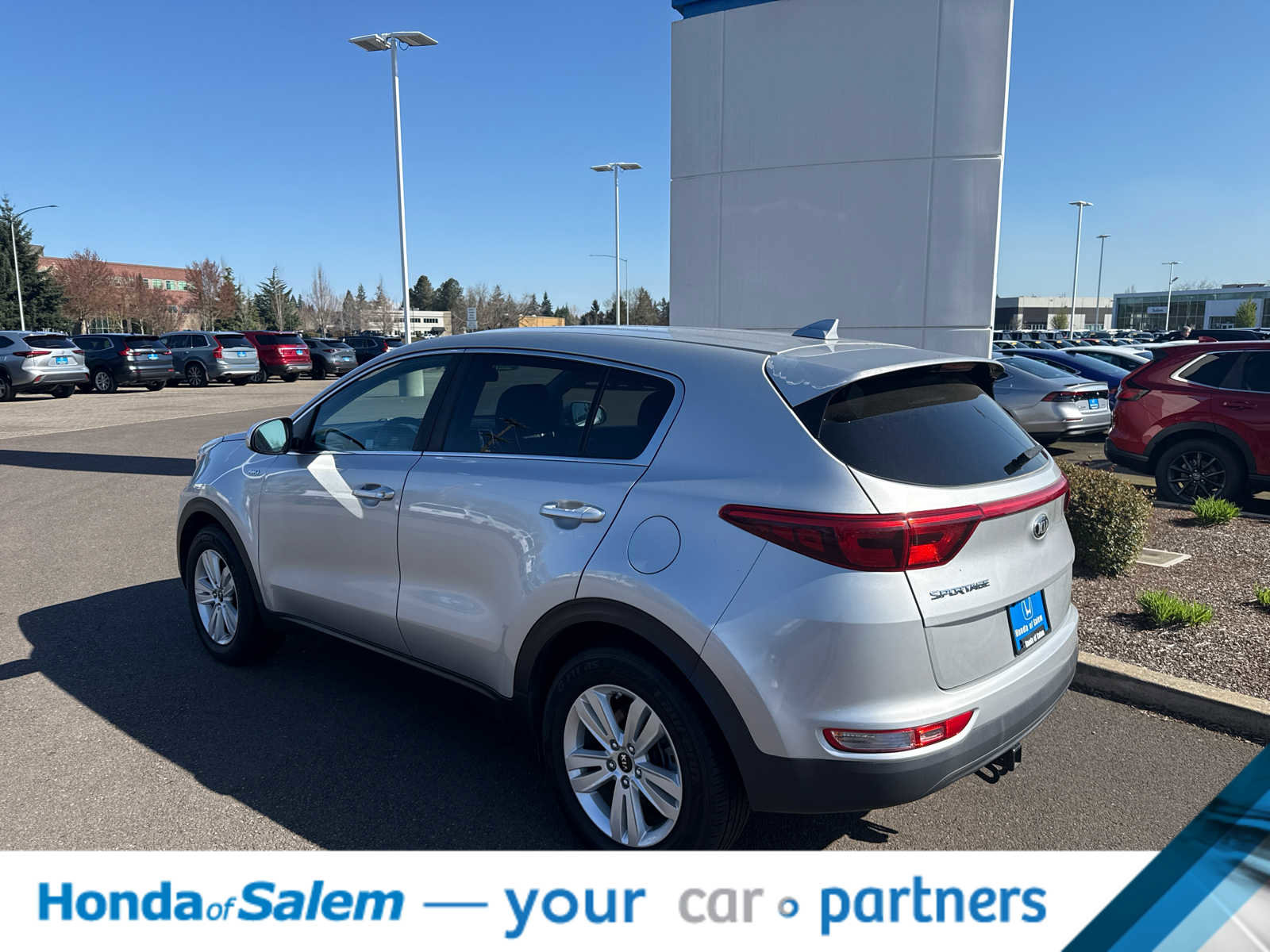 Used 2018 Kia Sportage LX image 5