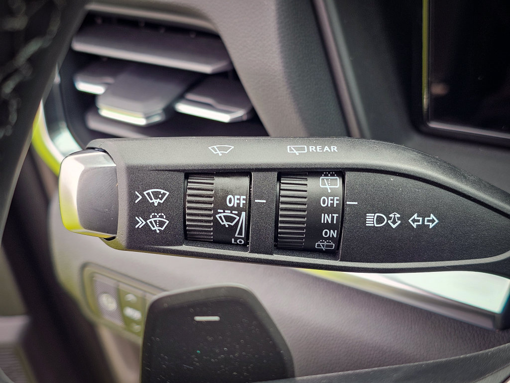 New 2027 GMC Terrain Elevation w/ Elevation Premium Package AWD/4WD image 20
