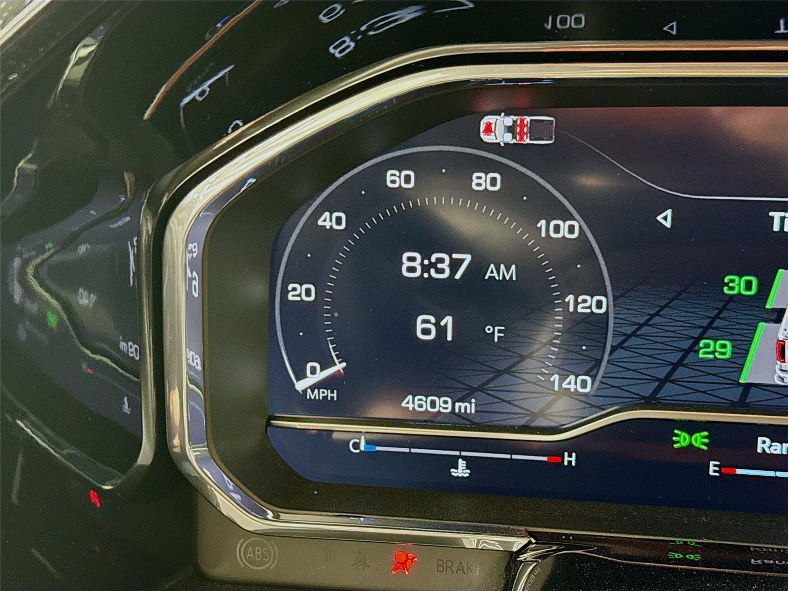 Used 2025 GMC Sierra 1500 SLE image 6