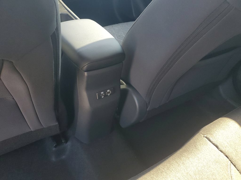 Used 2026 Nissan Kicks SV w/ Illumination Package FWD image 15