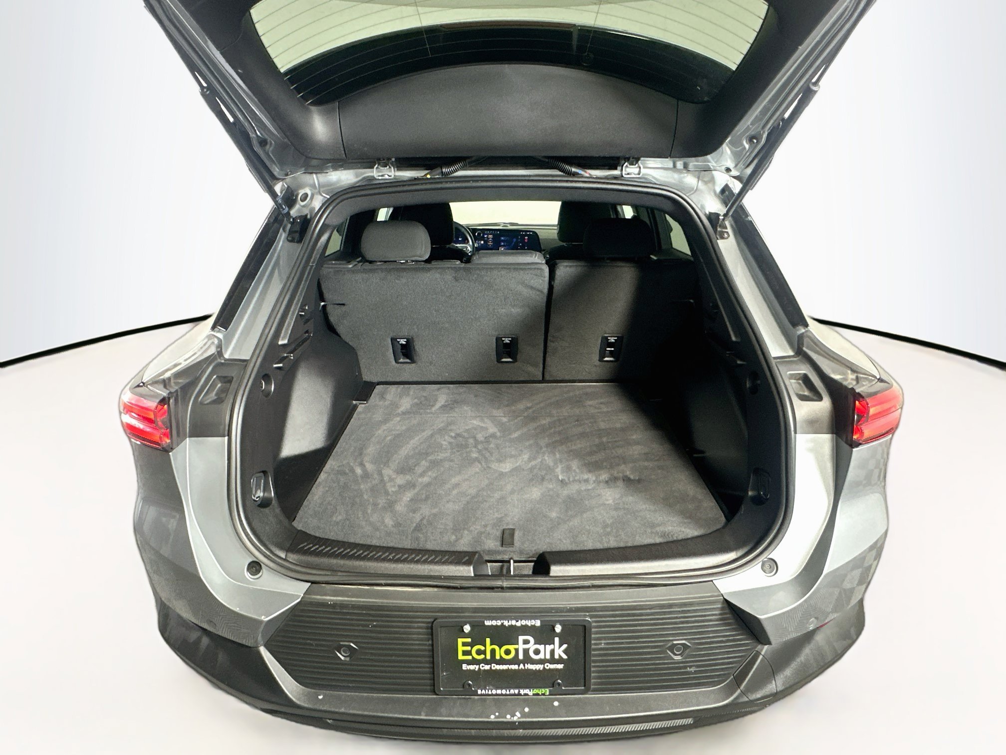 Used 2025 Chevrolet Equinox EV LT FWD image 30