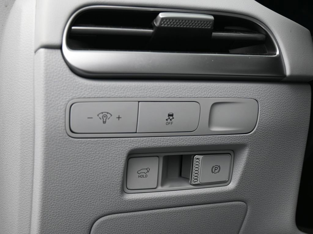 Used 2024 Hyundai Palisade SEL image 16