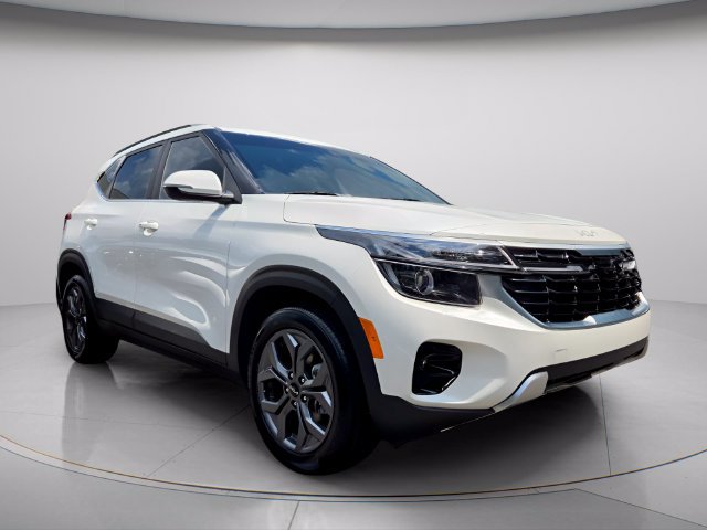 Used 2024 Kia Seltos S FWD image 5