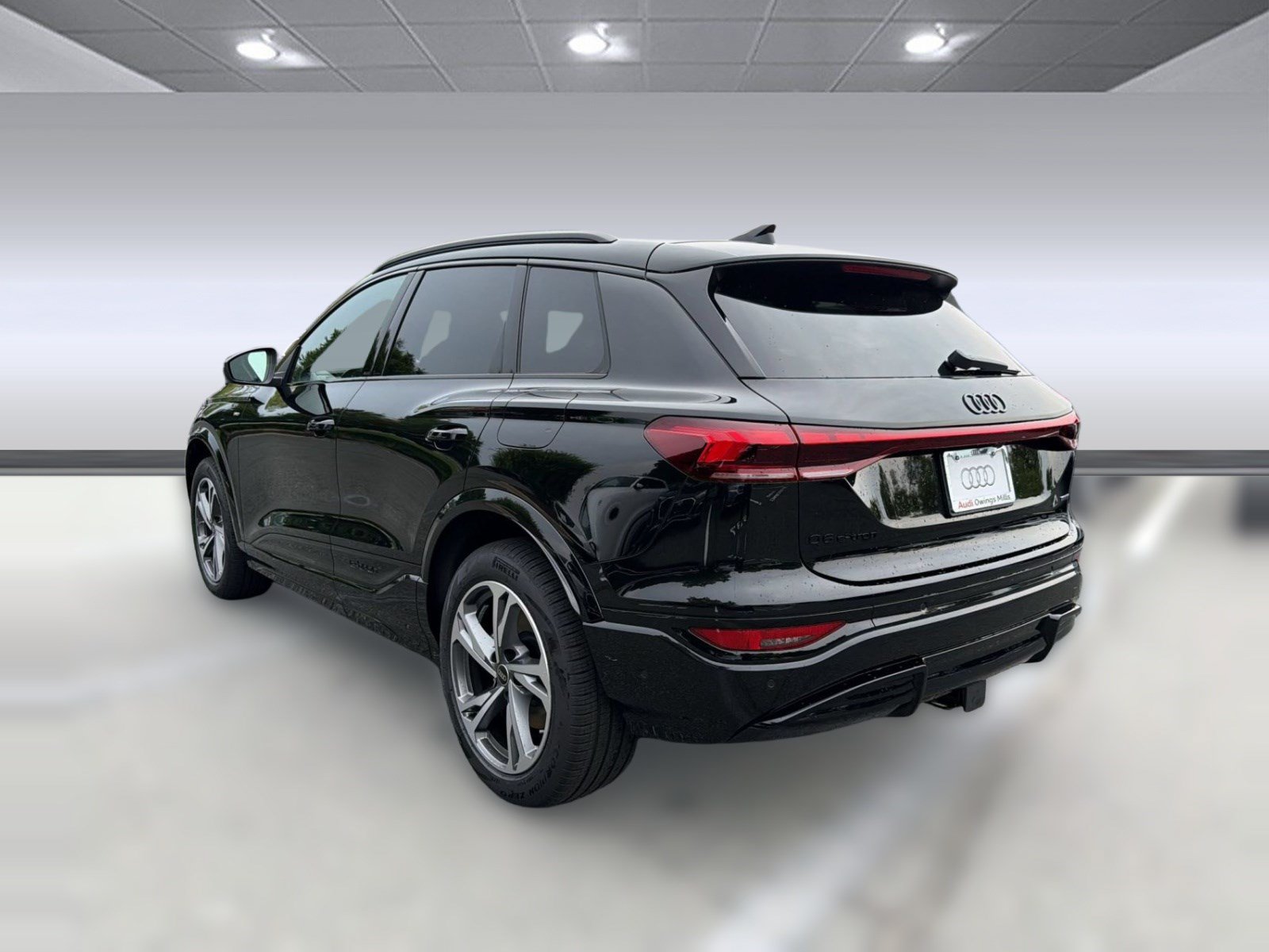New 2027 Audi Q6 e-tron Premium Plus AWD/4WD image 3