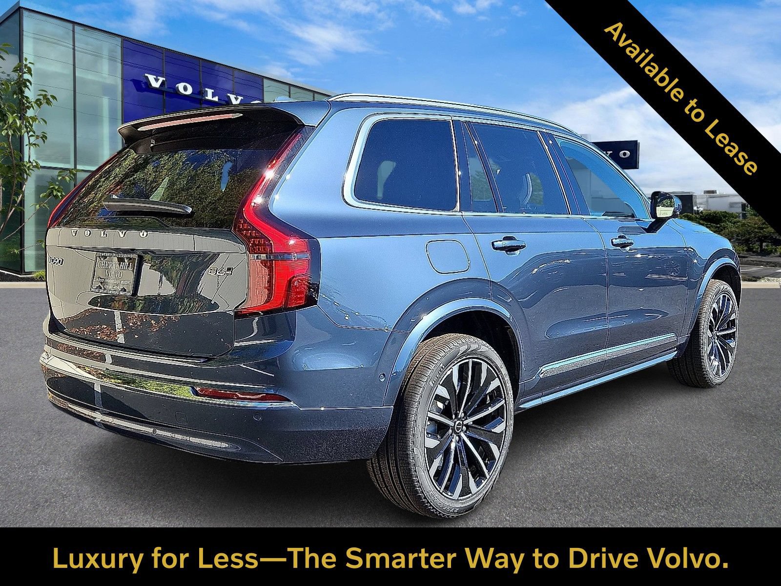 Certified 2026 Volvo XC90 B6 Plus w/ Protection Package Premier AWD/4WD image 4