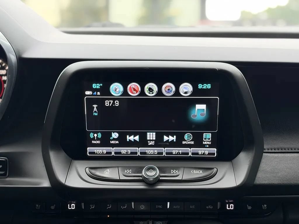 Used 2017 Chevrolet Camaro SS RWD image 15