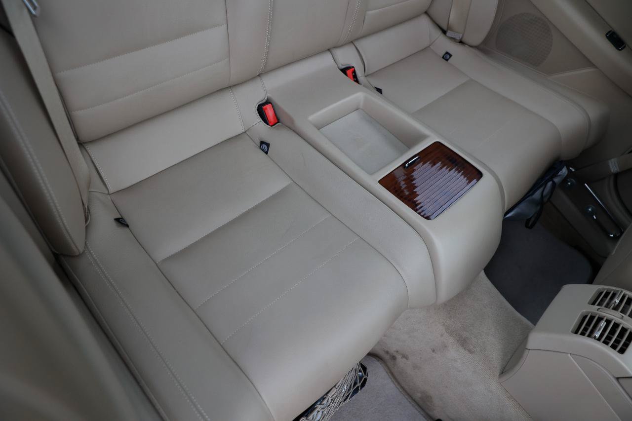 Used 2010 Mercedes-Benz E 350 Coupe image 12