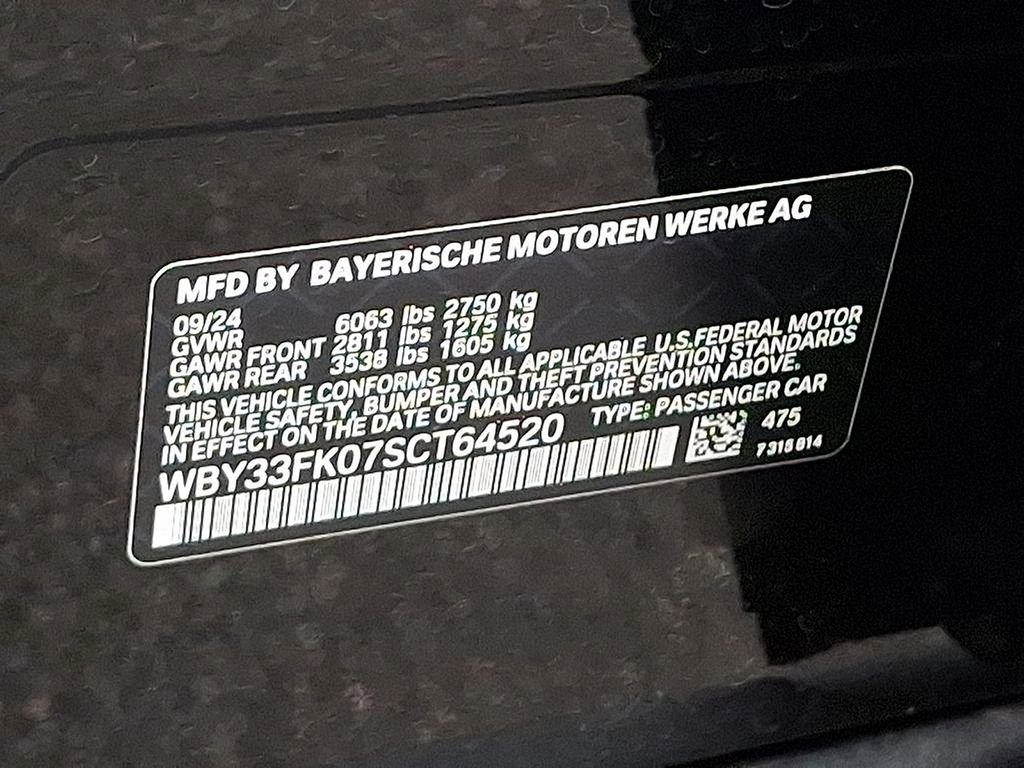 Used 2025 BMW i5 eDrive40i image 31