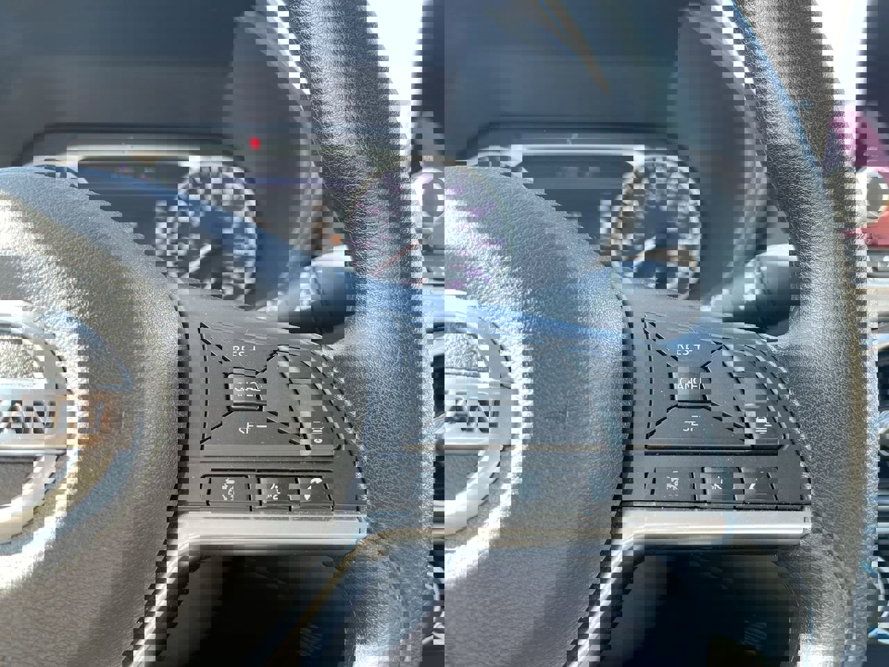 Used 2023 Nissan Sentra SV image 29