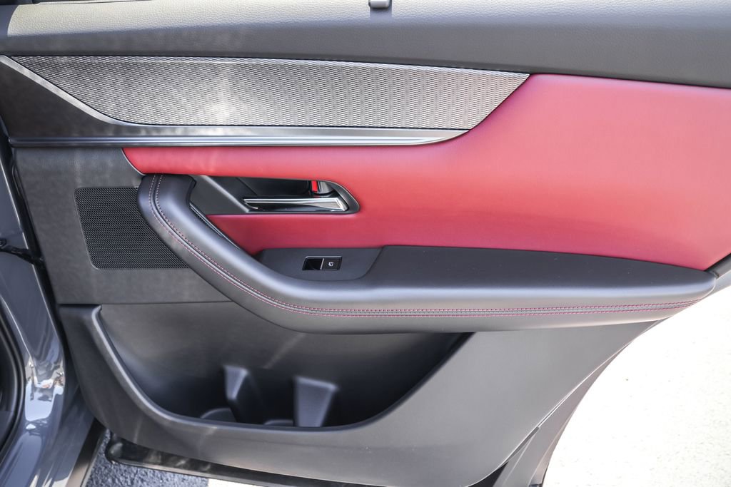 Used 2025 MAZDA CX-70 Plug-In Hybrid w/ Premium Plus image 35