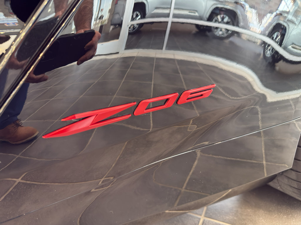Used 2024 Chevrolet Corvette Z06 RWD image 10