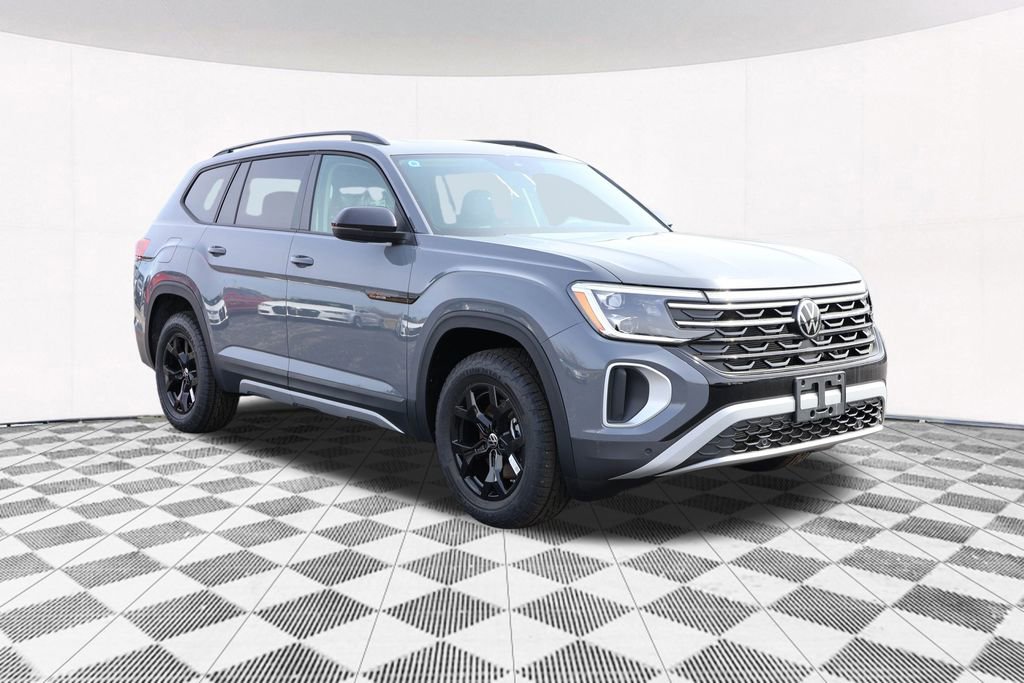 New 2025 Volkswagen Atlas Peak Edition SE image 10