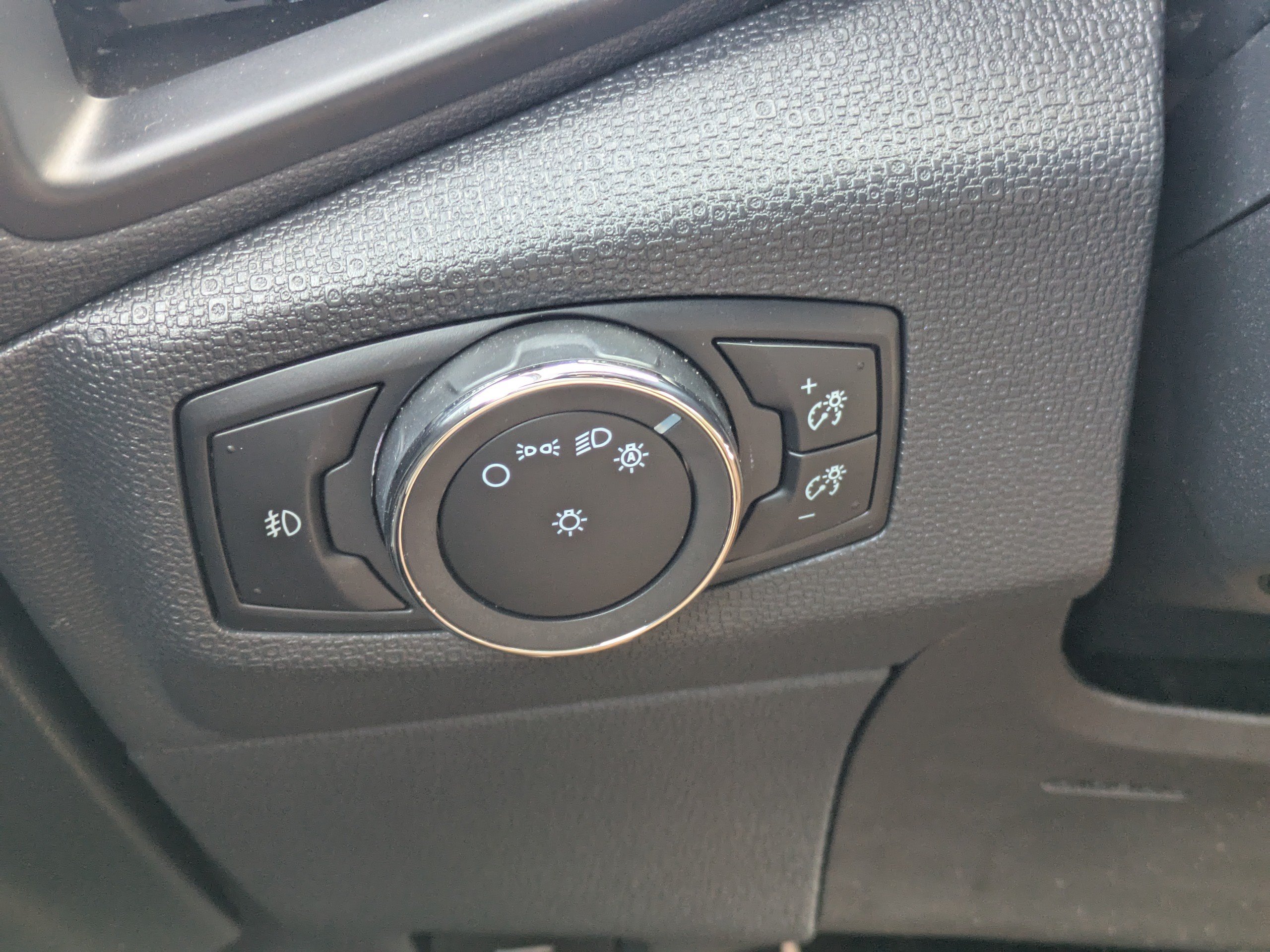 Used 2019 Ford EcoSport SE w/ SE Convenience Package FWD image 30
