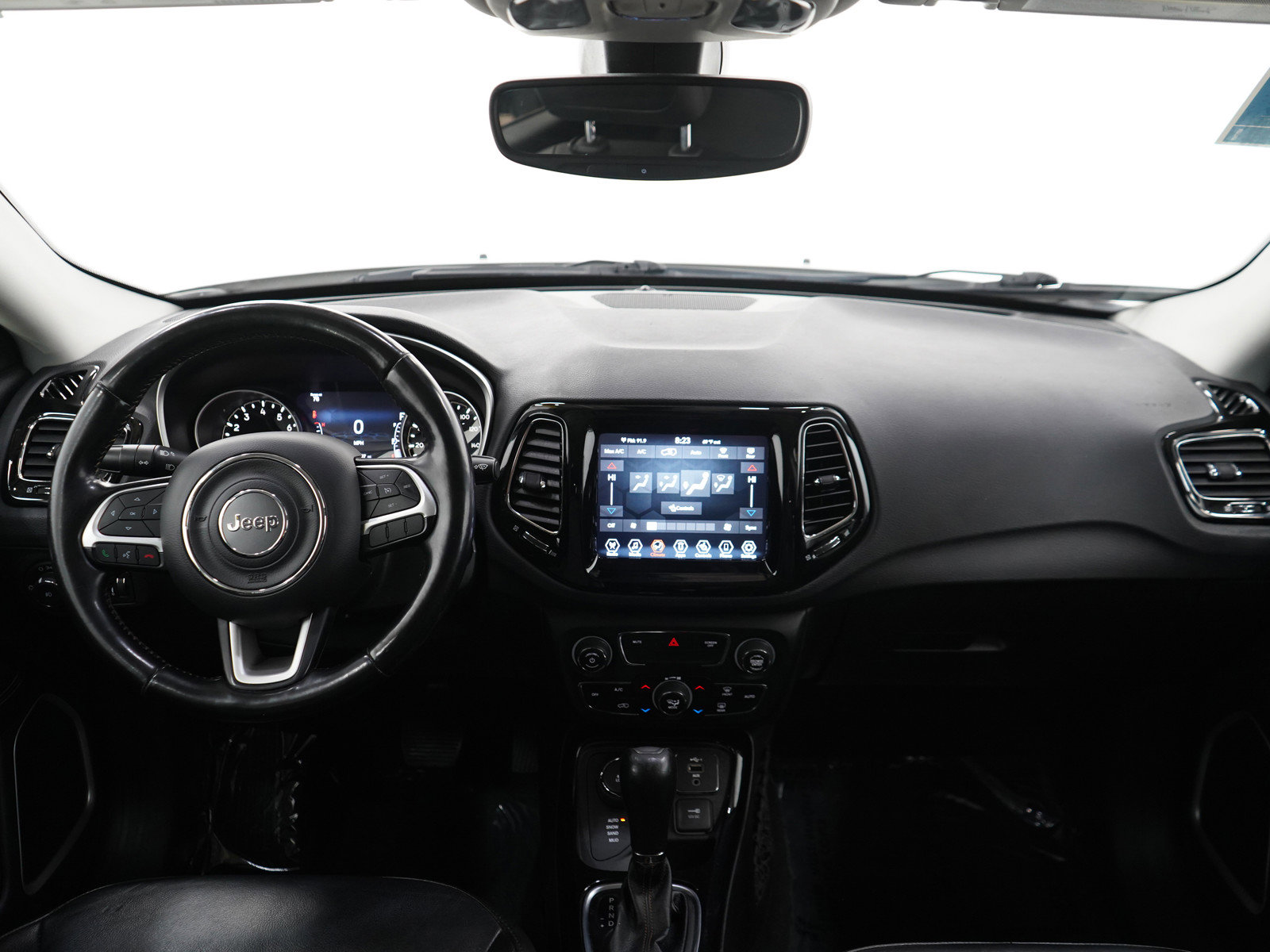 Used 2020 Jeep Compass Limited AWD/4WD image 11