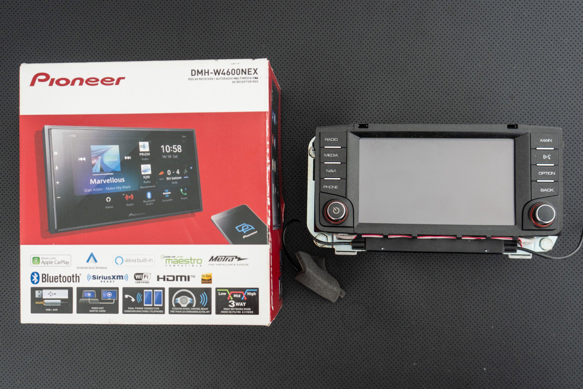 Used 2016 Ferrari California T image 31