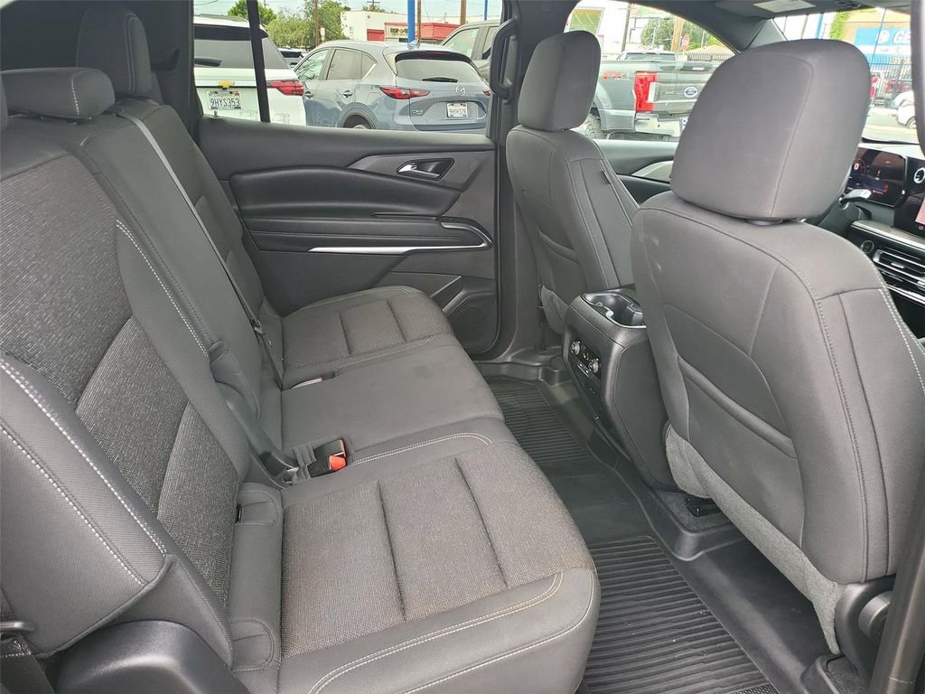 Certified 2024 Chevrolet Traverse LS w/ LPO, Floor Liner Package image 18