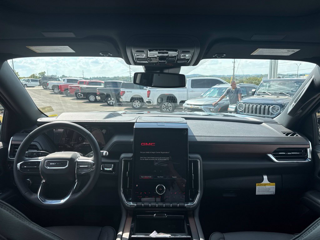 New 2026 GMC Yukon XL Denali w/ Sun & Power Step Package AWD/4WD image 22