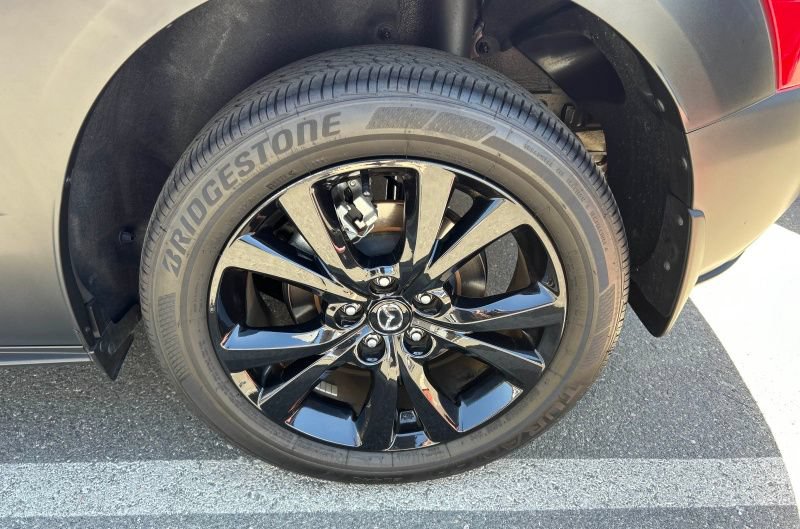 Certified 2025 MAZDA CX-30 AWD 2.5 S w/ Select Sport Pkg image 5