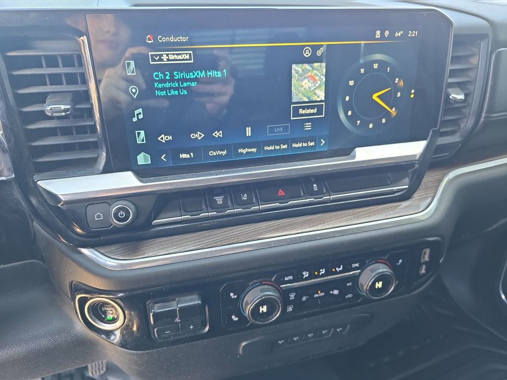 Used 2024 Chevrolet Silverado 2500 LT w/ Convenience Package image 21