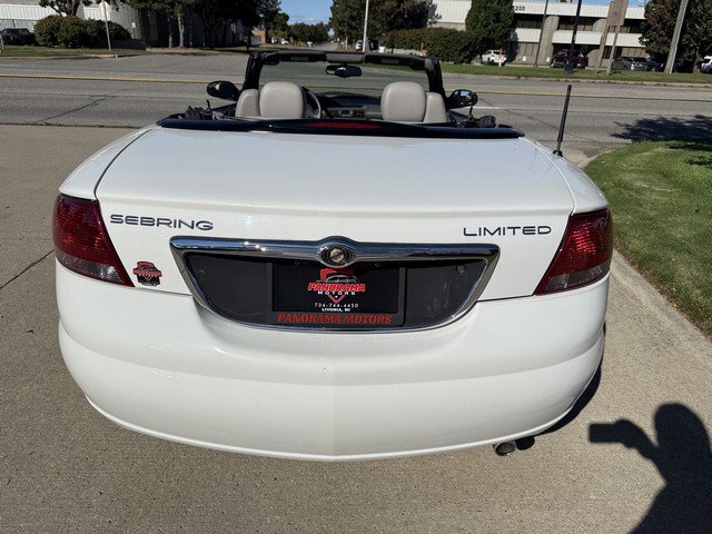 Used 2006 Chrysler Sebring Limited image 6