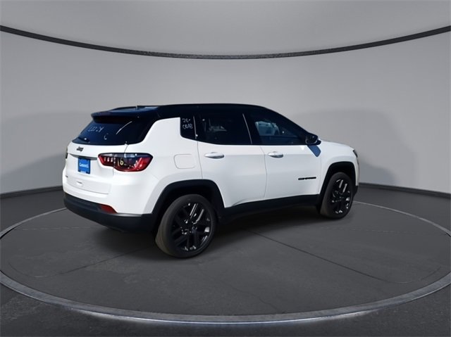 New 2026 Jeep Compass Limited w/ Sun, Sound & Navigation Group image 8