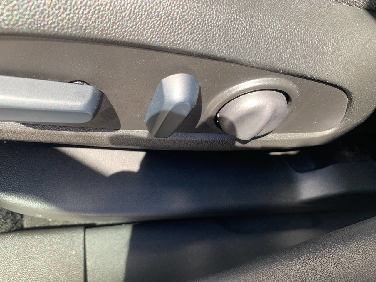 Used 2024 Chevrolet Equinox LT w/ LPO, Floor Liner Package AWD/4WD image 14