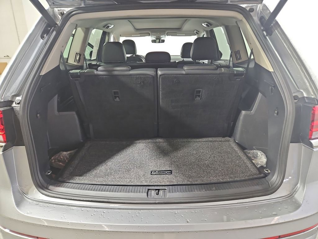 Used 2022 Volkswagen Atlas SEL R-Line AWD/4WD image 23