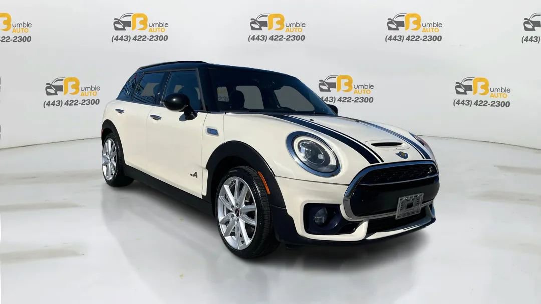 Used 2017 MINI Cooper Clubman S image 3