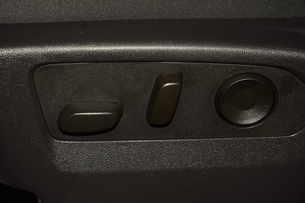 Used 2025 Chevrolet Silverado 1500 Custom Trail Boss image 41