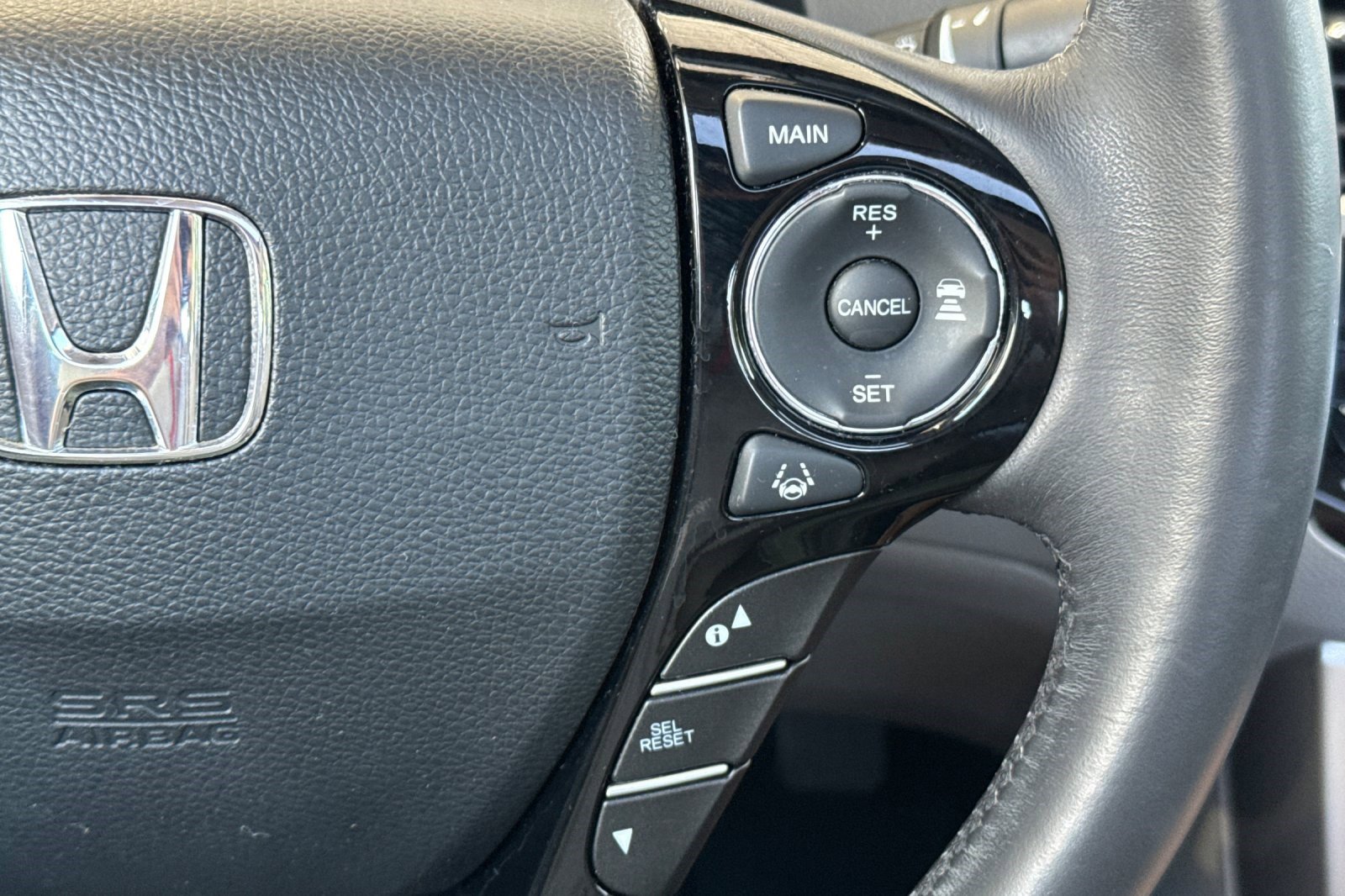 Used 2016 Honda Accord EX-L image 31