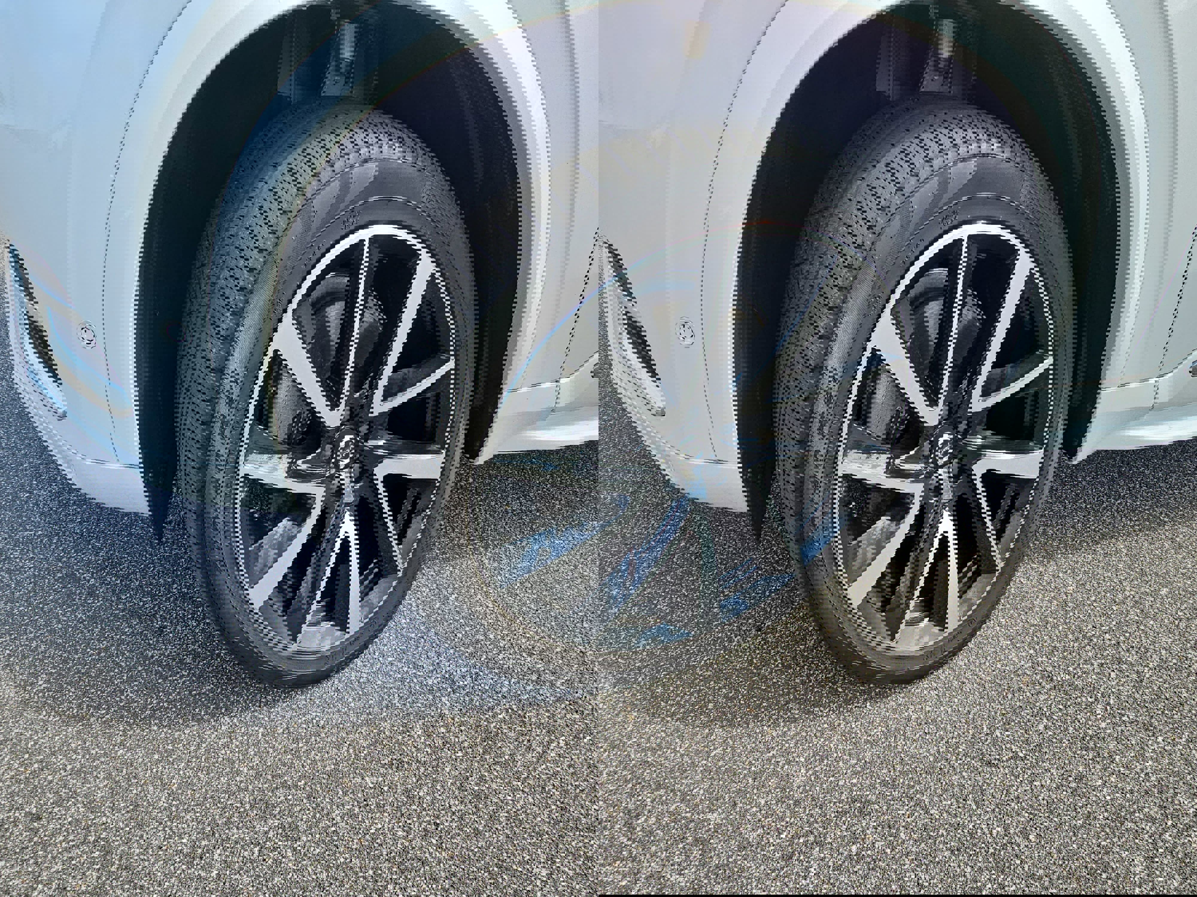 Used 2024 Volvo XC90 B6 Plus w/ Protection Package Premier image 32