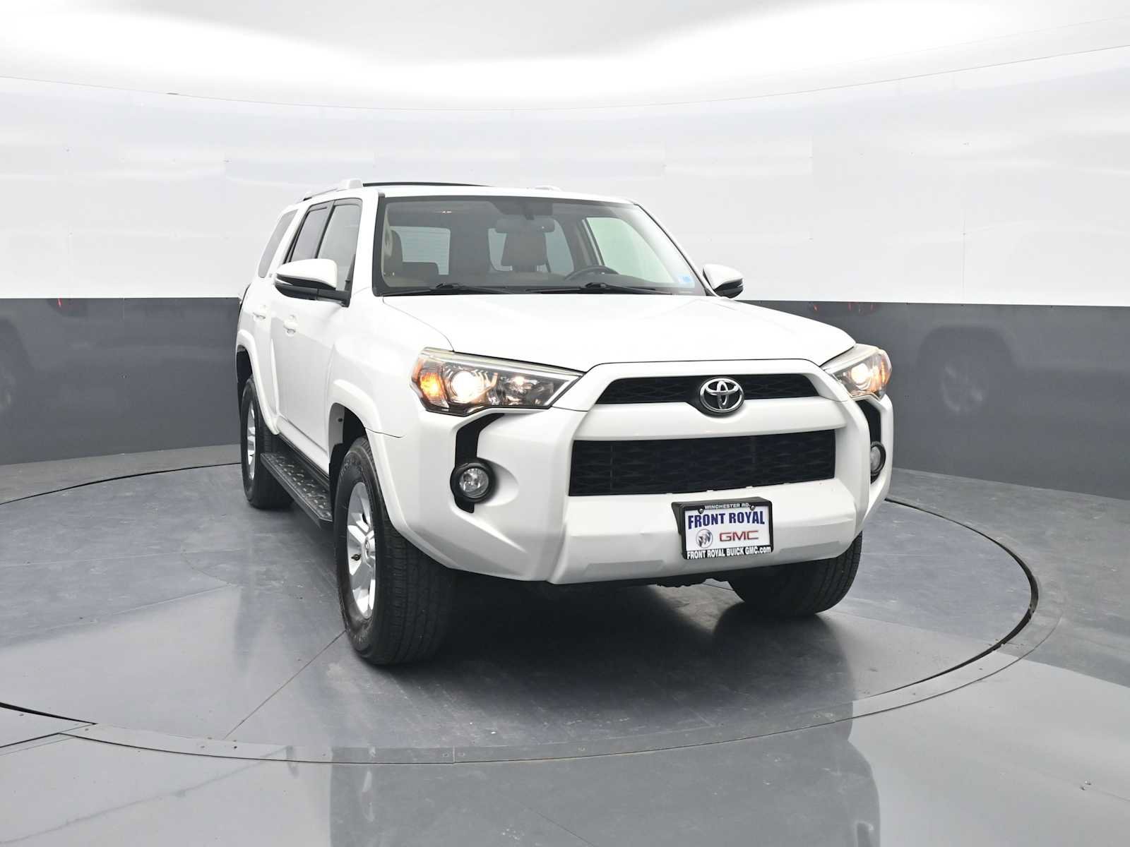 Used 2015 Toyota 4Runner SR5 Premium AWD/4WD image 2