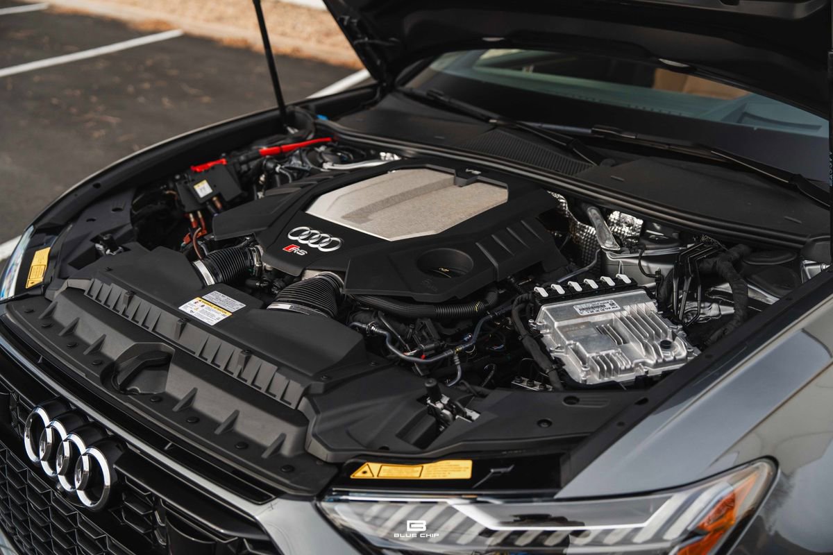 Used 2025 Audi RS 6 performance w/ Executive Package image 16