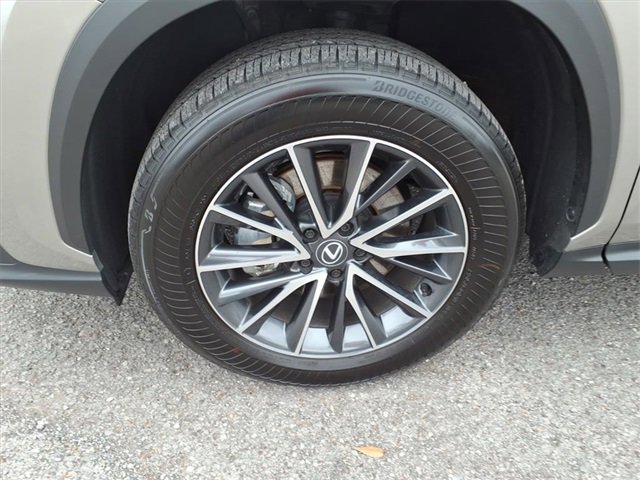 Used 2025 Lexus NX 350 AWD w/ Premium Package image 9