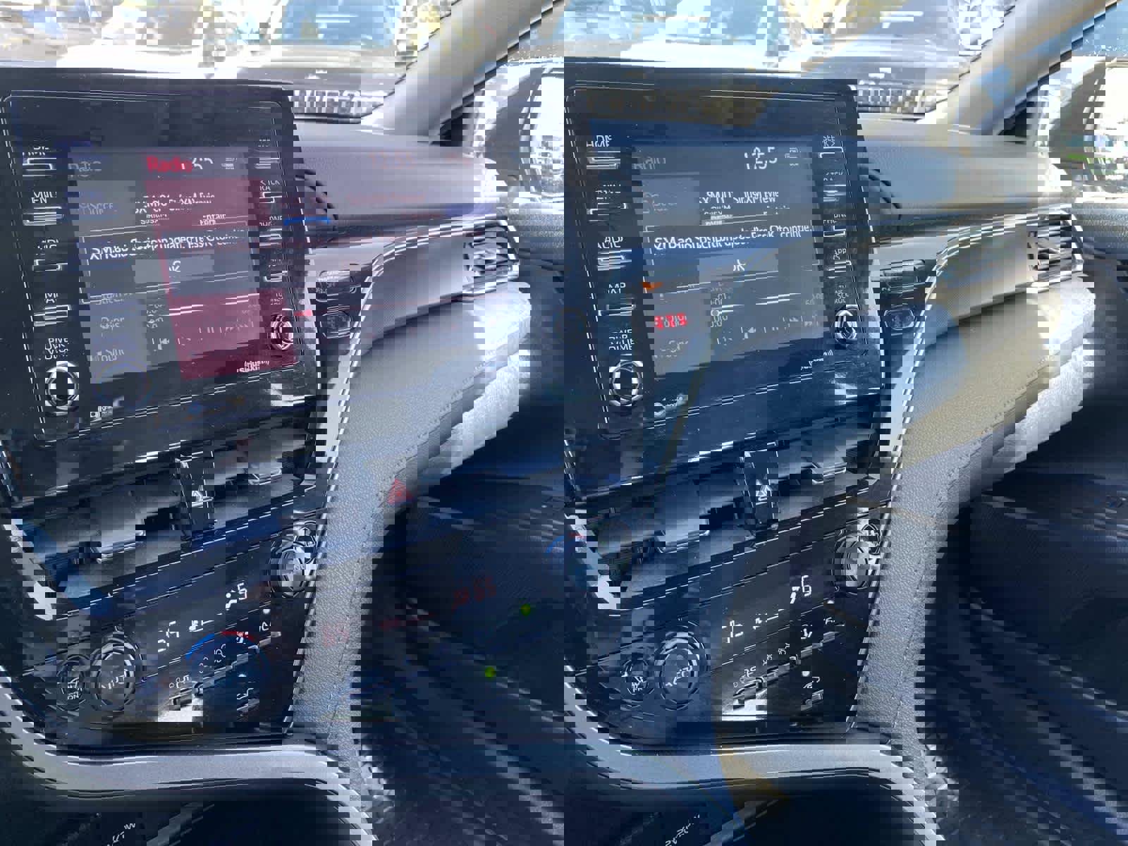 Used 2023 Toyota Camry LE image 27