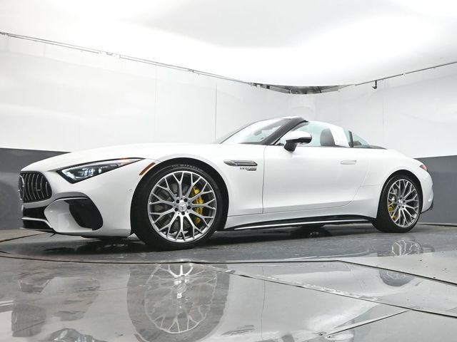 Used 2023 Mercedes-Benz SL 63 AMG 4MATIC image 30