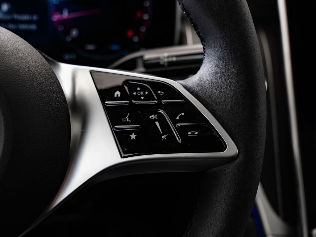 New 2026 Mercedes-Benz GLC 300 4MATIC image 32