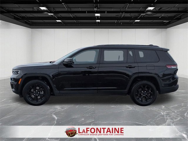 Certified 2024 Jeep Grand Cherokee L Laredo image 2