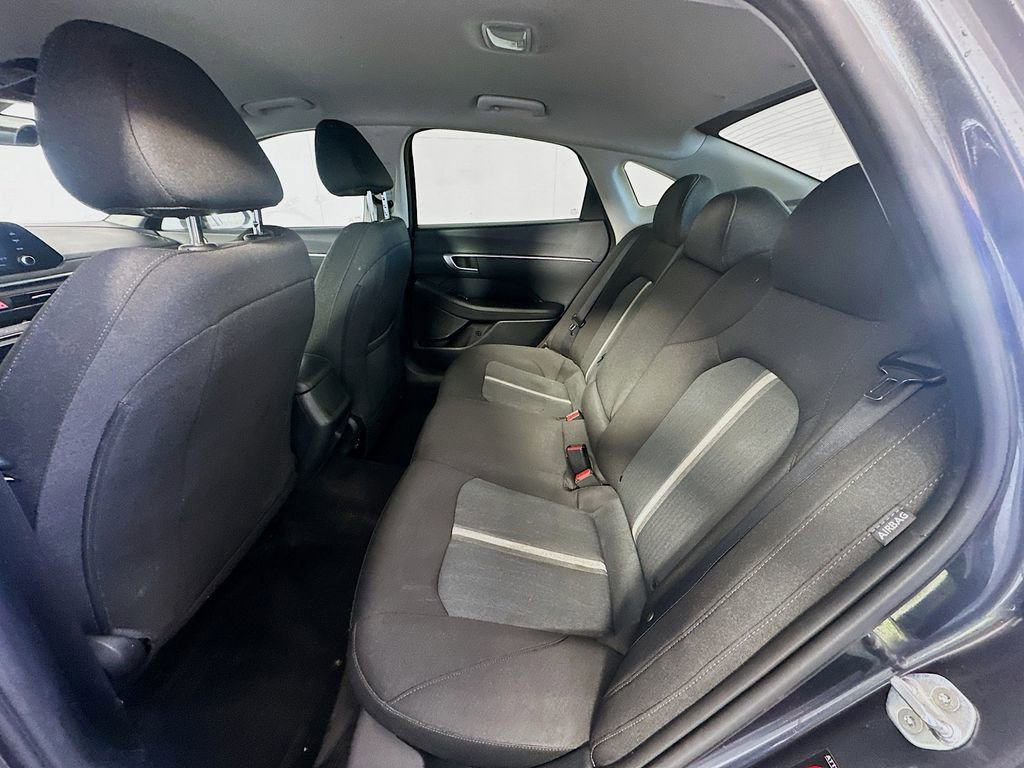 Used 2021 Hyundai Sonata SEL w/ Preferred Accessory Package image 23