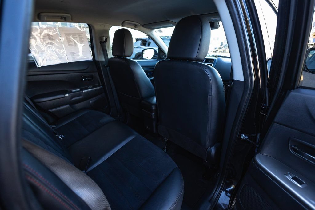 Used 2024 Mitsubishi Outlander Sport SE AWD/4WD image 30