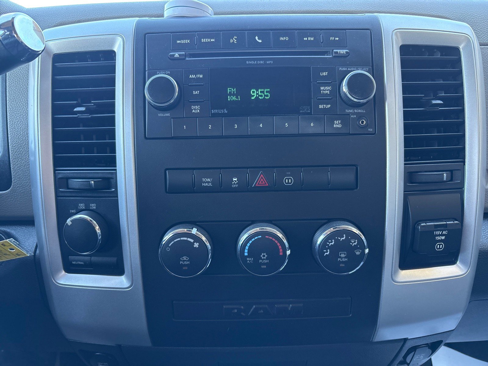 Used 2010 Dodge Ram 1500 Truck SLT w/ Big Horn Regional Pkg image 19