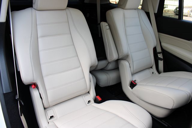 Used 2022 Mercedes-Benz GLS 580 4MATIC image 18