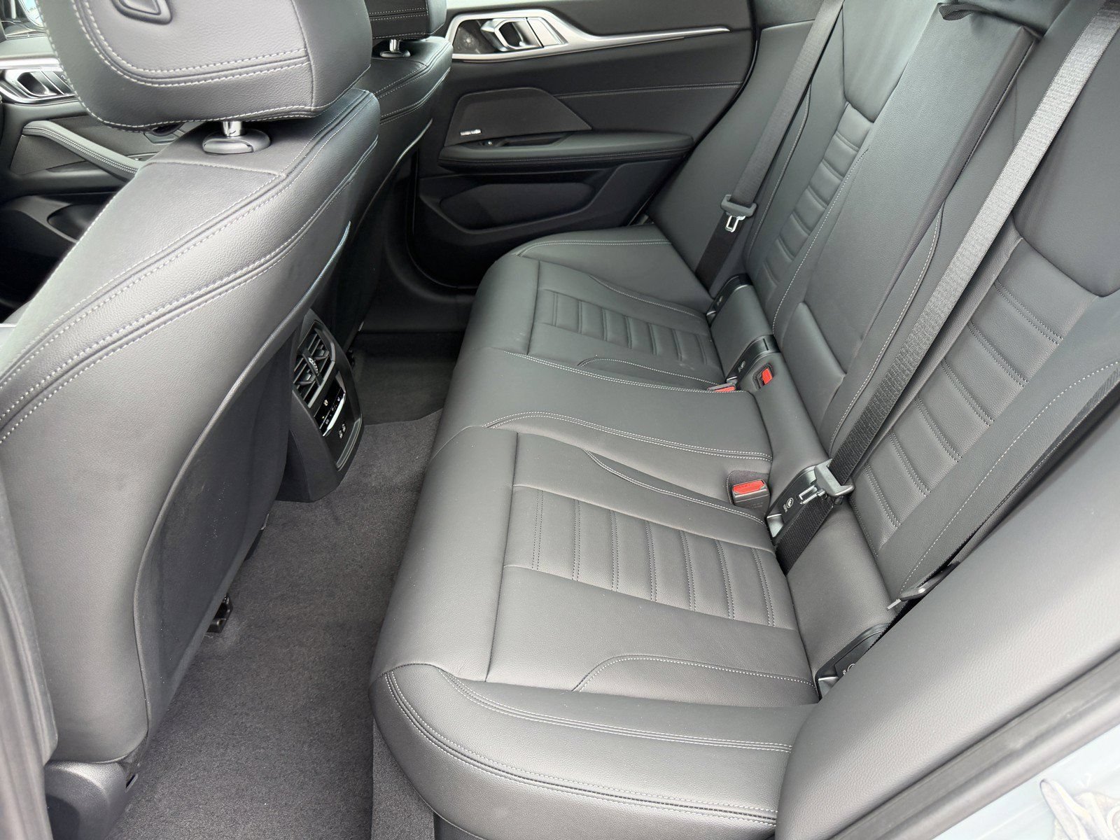 New 2026 BMW 430i w/ M Sport Package RWD image 18