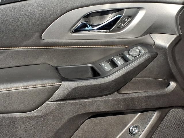 Used 2019 Chevrolet Traverse LT w/ LPO, Floor Liner Package AWD/4WD image 10